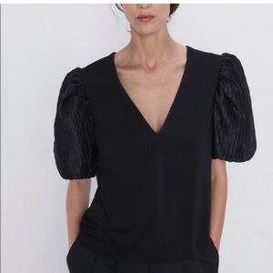Zara Black Puff Sleeves Top Size L